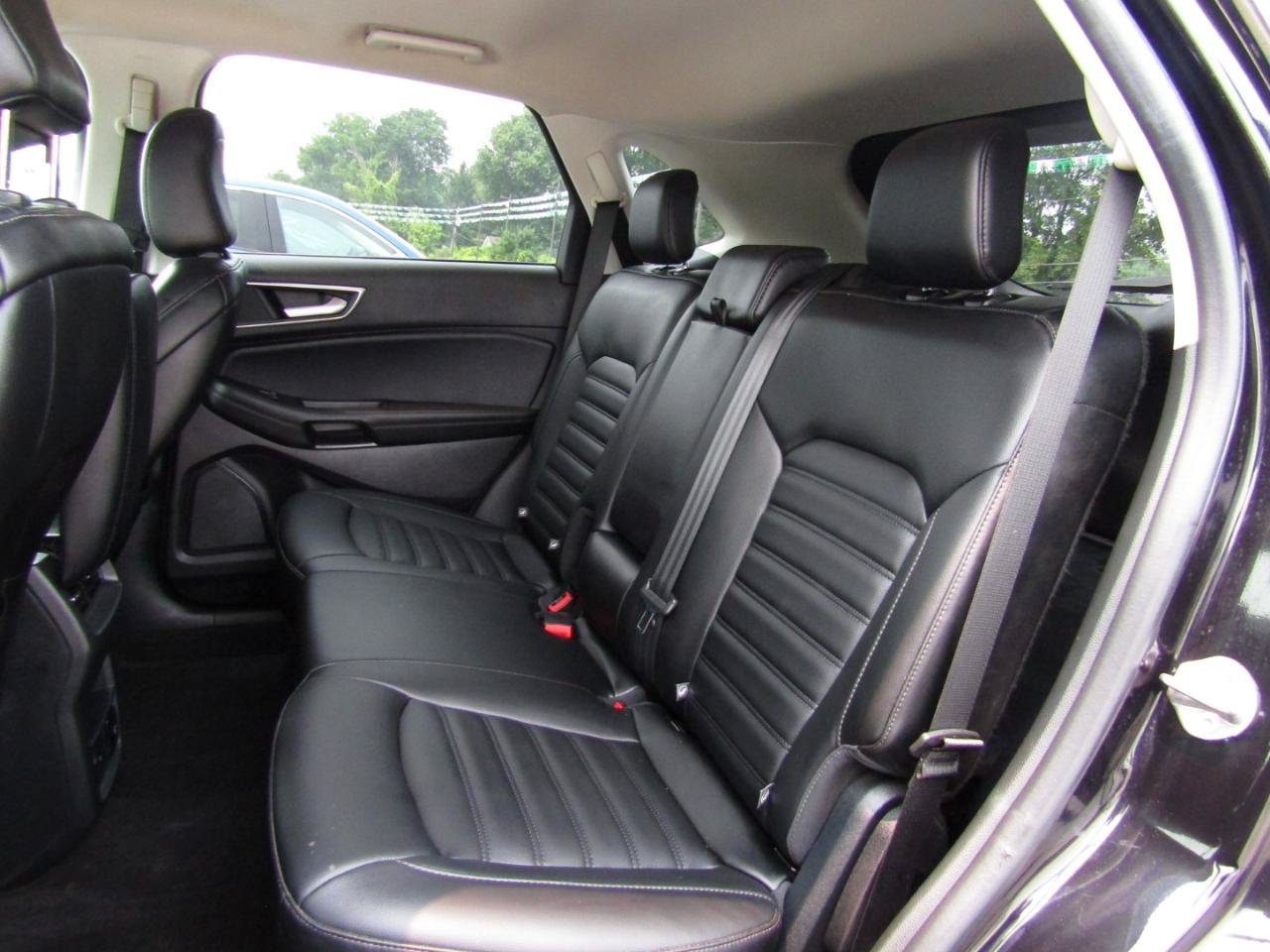 Used 2021 Ford Edge SEL w/ Convenience Package AWD/4WD image 20