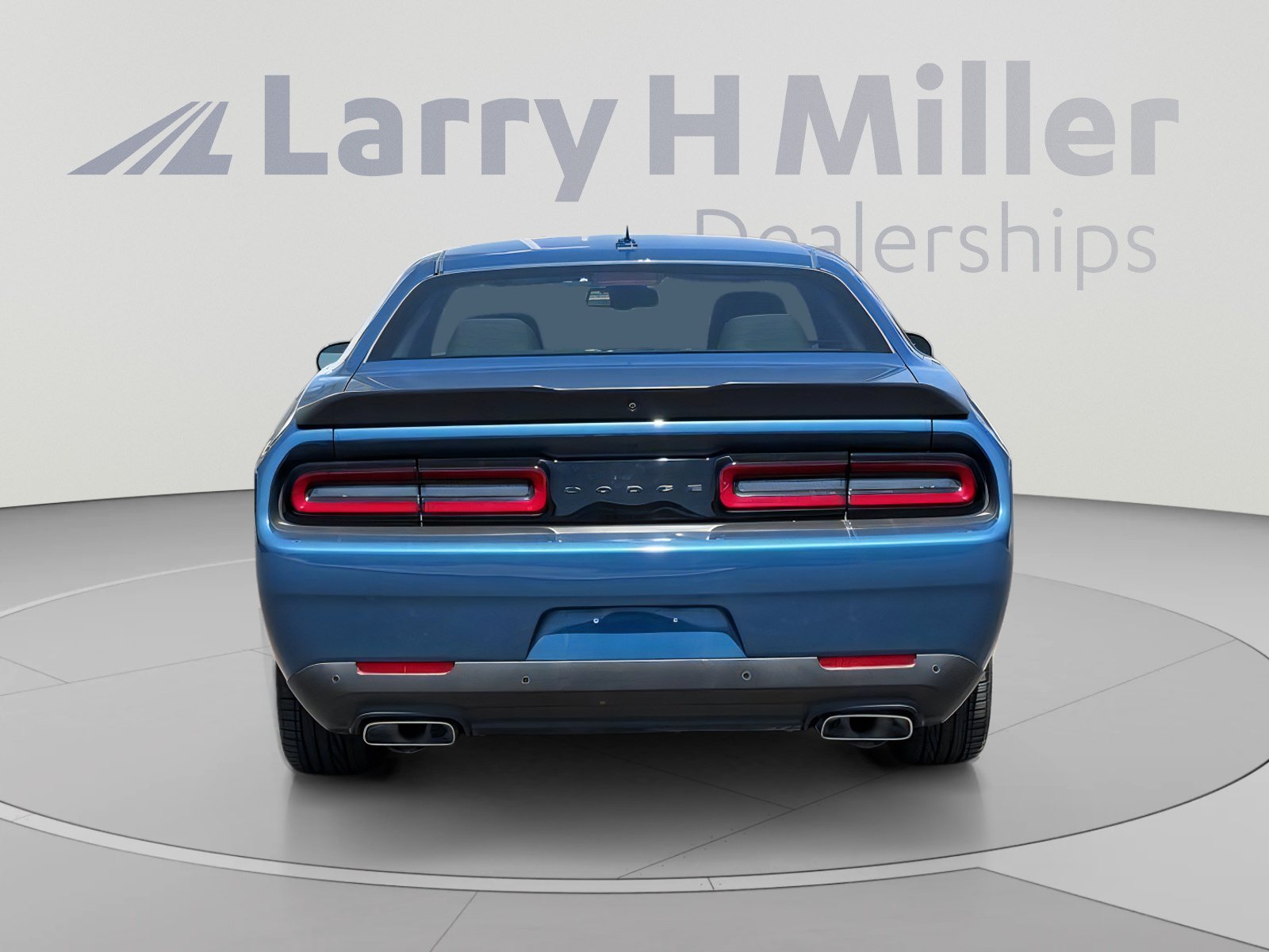 Certified 2023 Dodge Challenger R/T w/ Blacktop Package RWD image 5