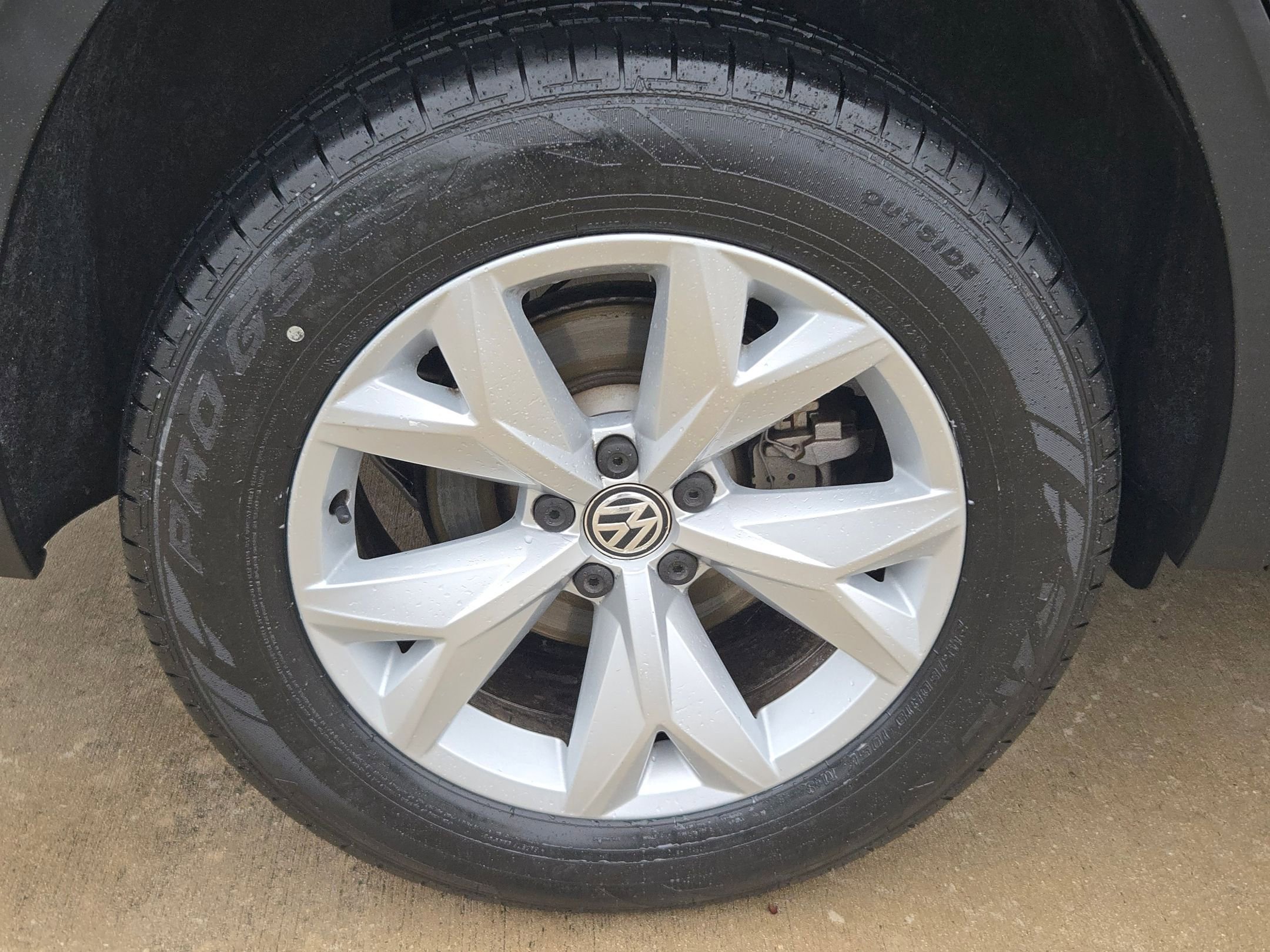 Used 2018 Volkswagen Atlas S image 33