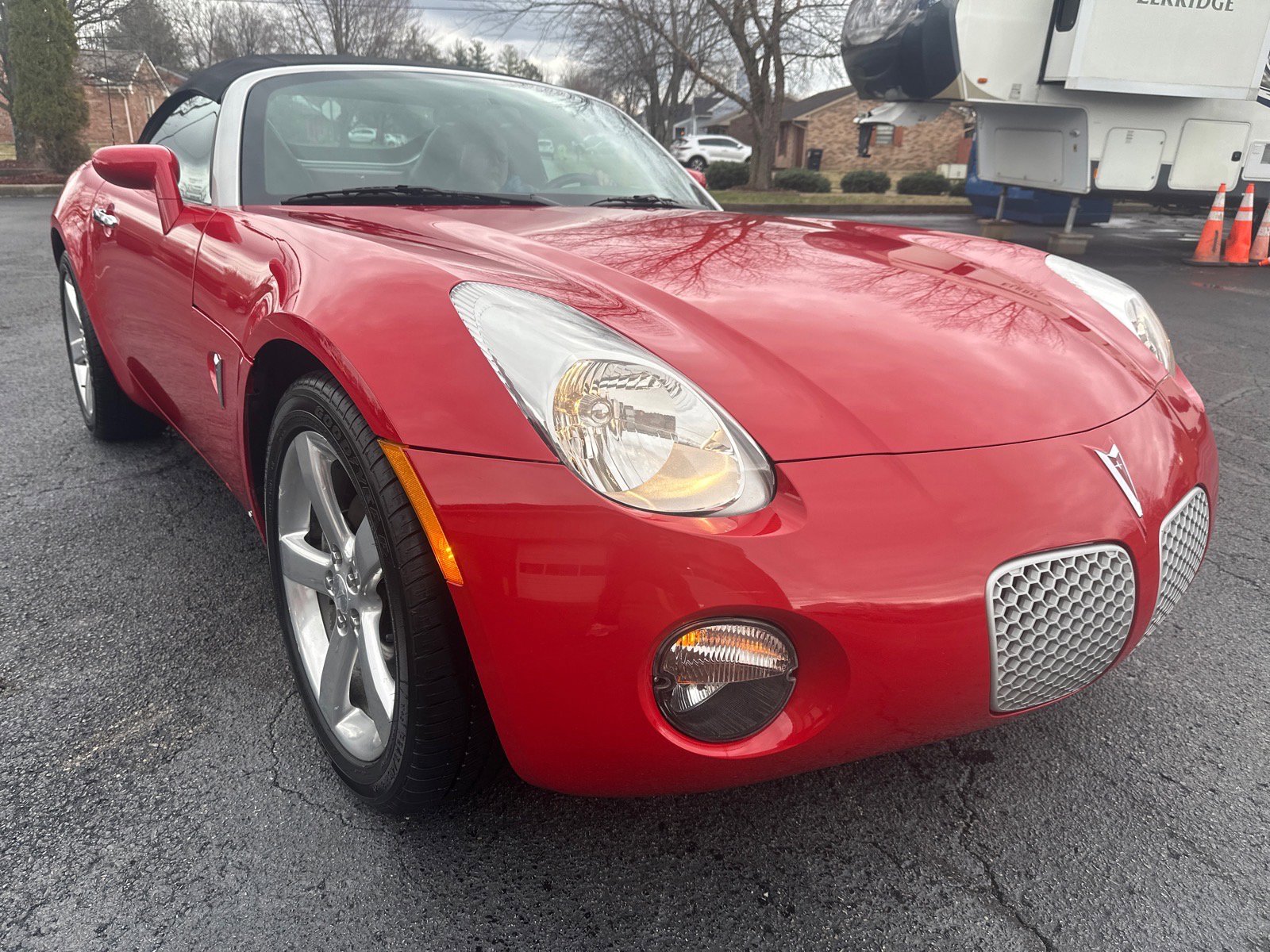 Used 2006 Pontiac Solstice Convertible w/ Premium Package