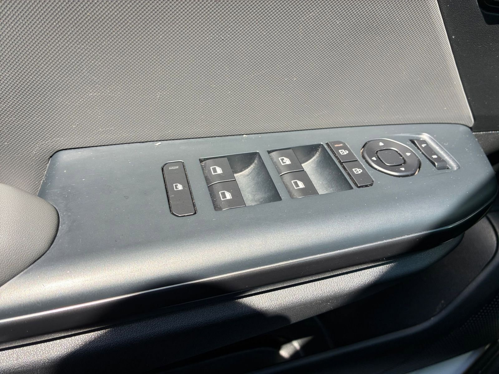 Used 2025 Kia K4 FWD image 18