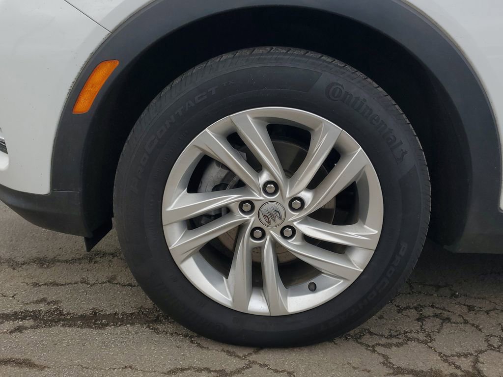 Used 2025 Buick Envista Preferred image 9