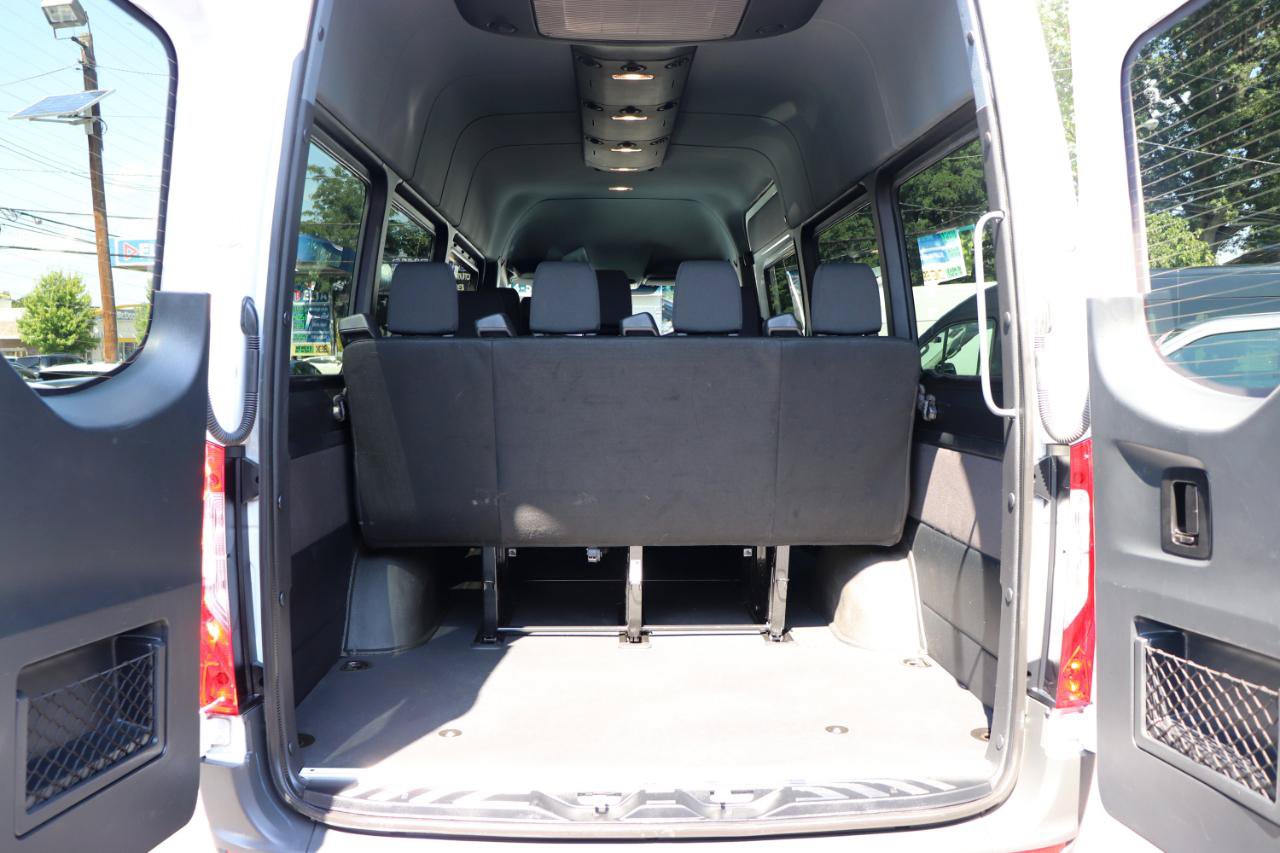 Used 2025 Mercedes-Benz Sprinter 2500 image 50
