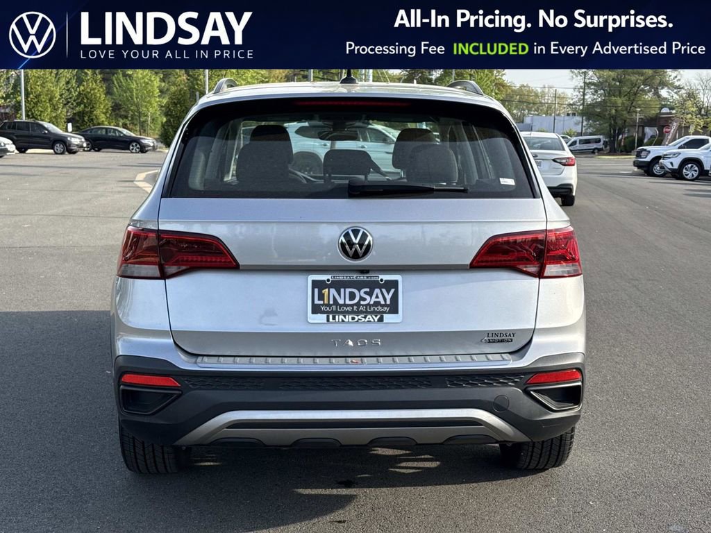 Used 2023 Volkswagen Taos S w/ Driver Assistance Package image 4