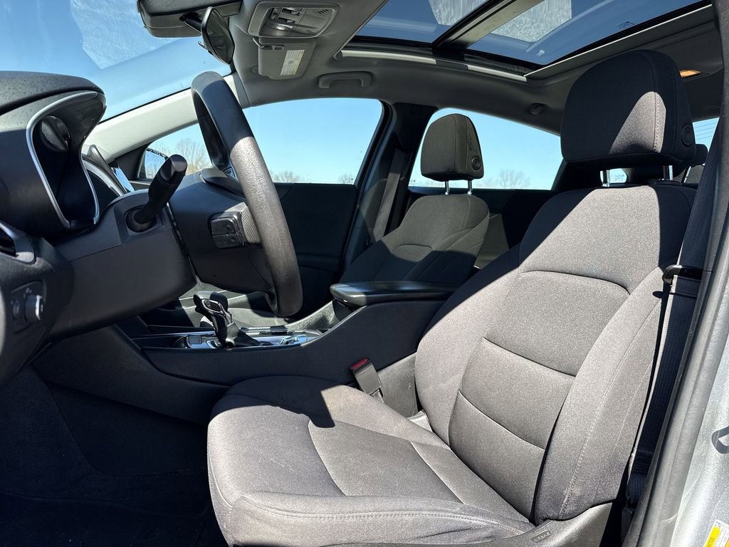 Used 2023 Chevrolet Malibu LT image 13