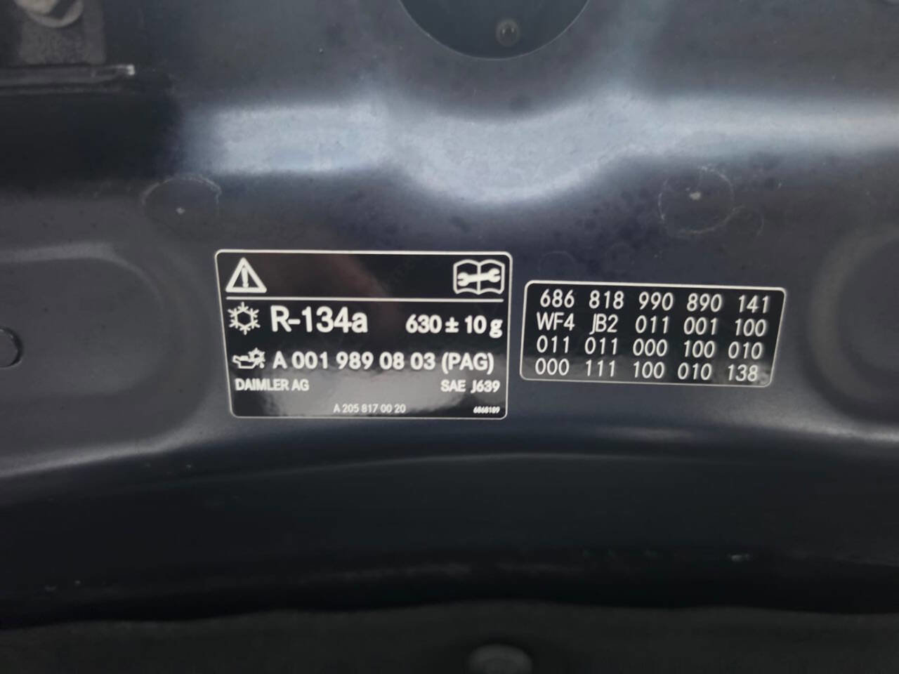 Used 2015 Mercedes-Benz C 300 Sedan image 23