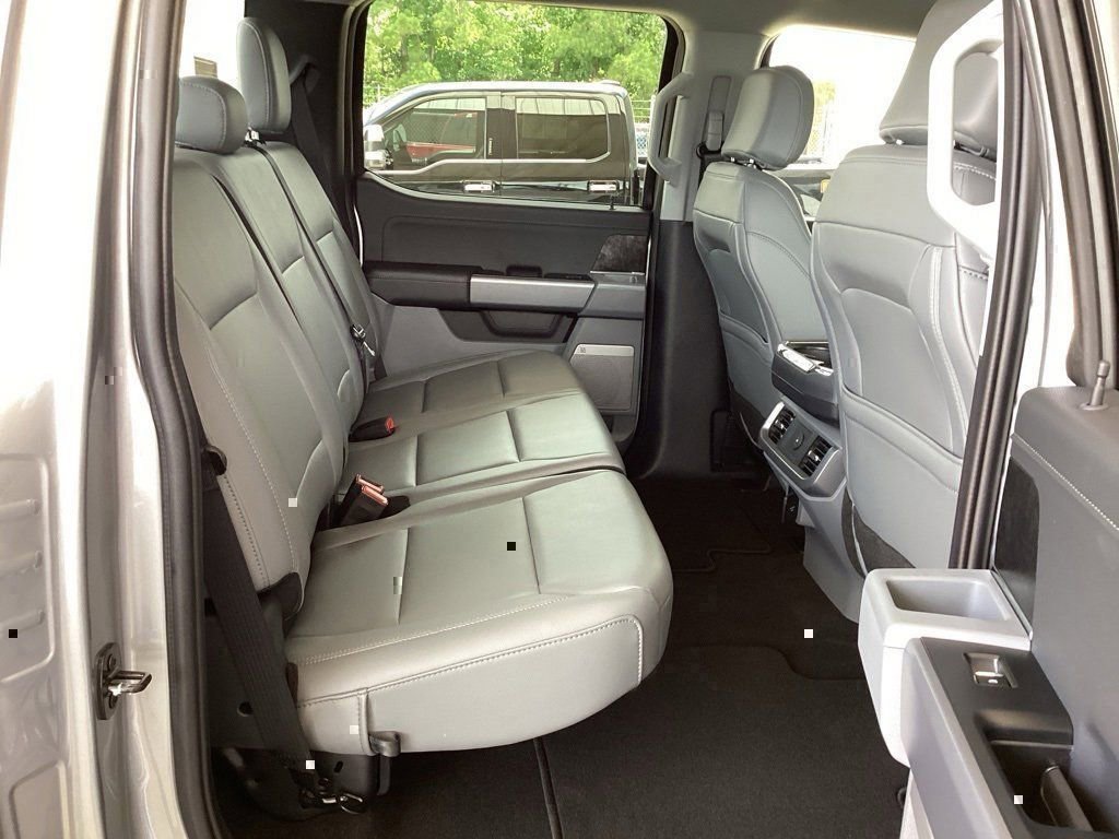 New 2025 Ford F150 Lightning Flash image 38