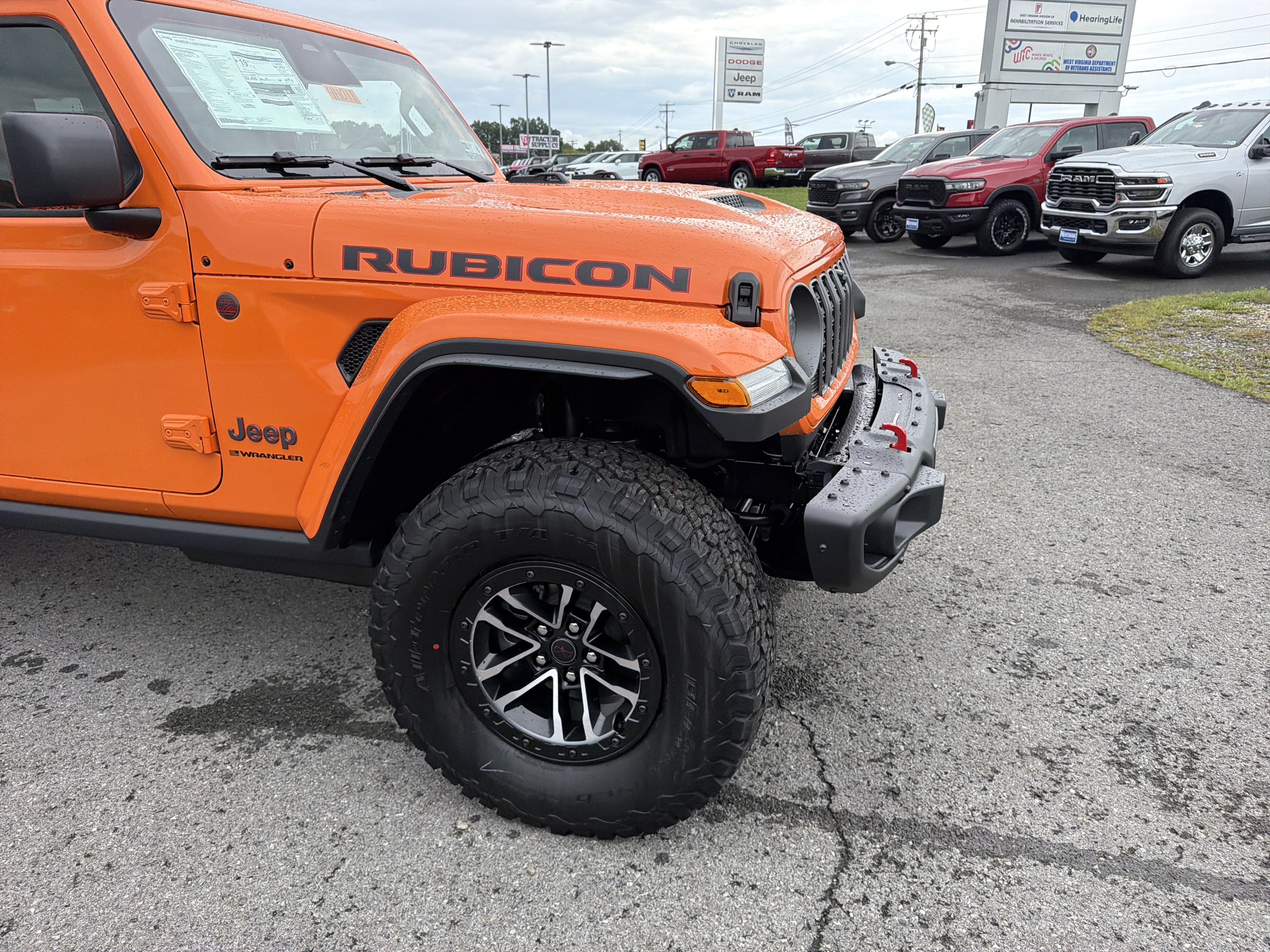 New 2027 Jeep Wrangler Unlimited Rubicon AWD/4WD image 4