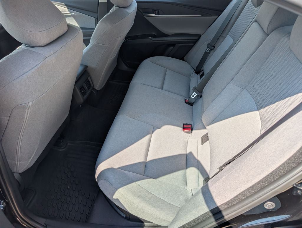 Used 2026 Toyota Camry LE FWD image 4