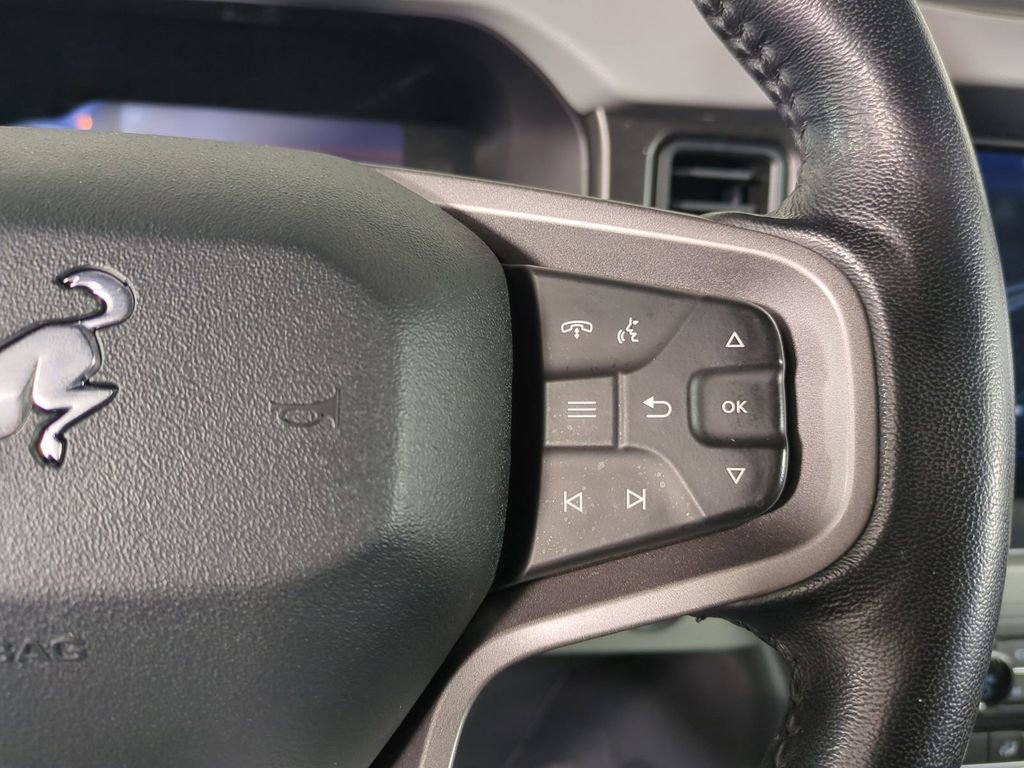 Used 2023 Ford Bronco Badlands image 31