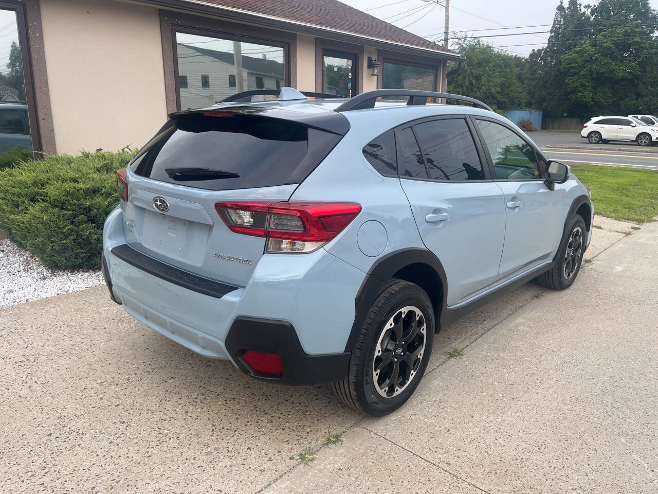Used 2022 Subaru Crosstrek 2.0i Premium w/ Popular Package #2 image 2