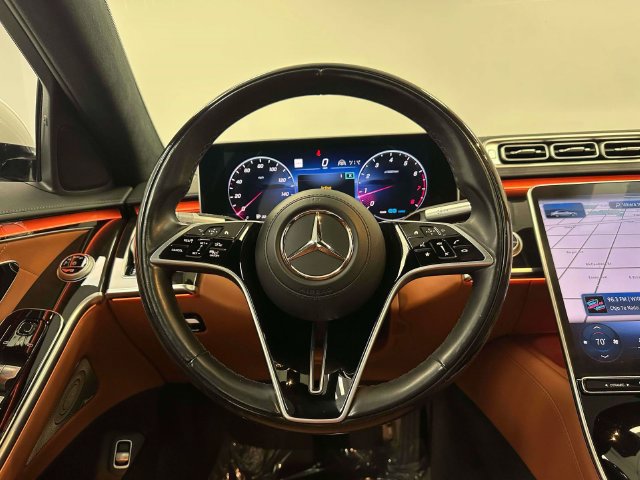 Used 2022 Mercedes-Benz S 580 4MATIC Sedan w/ Rear Seat Package image 37