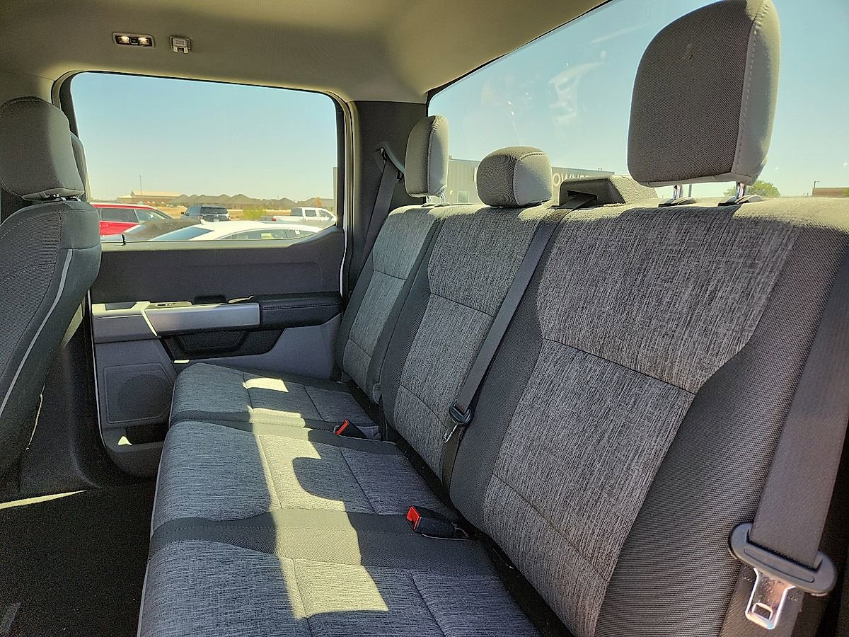 Used 2023 Ford F250 XL w/ STX Appearance Package AWD/4WD image 5