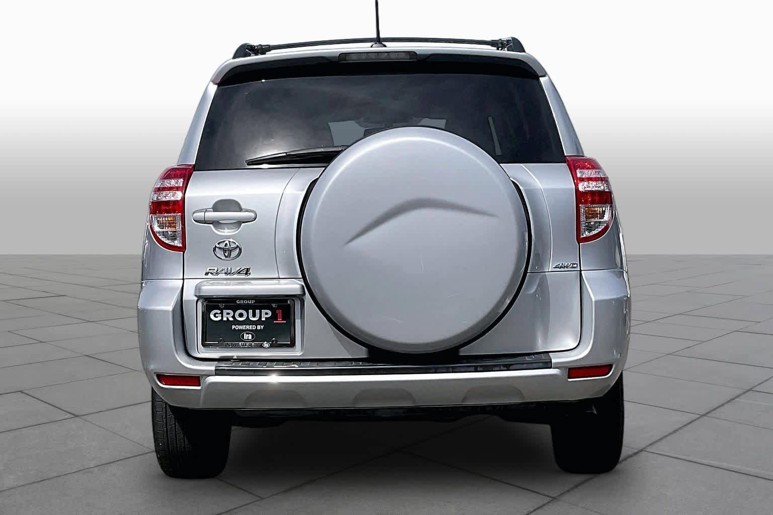 Used 2012 Toyota RAV4 4WD w/ Upgrade Value Pkg image 5
