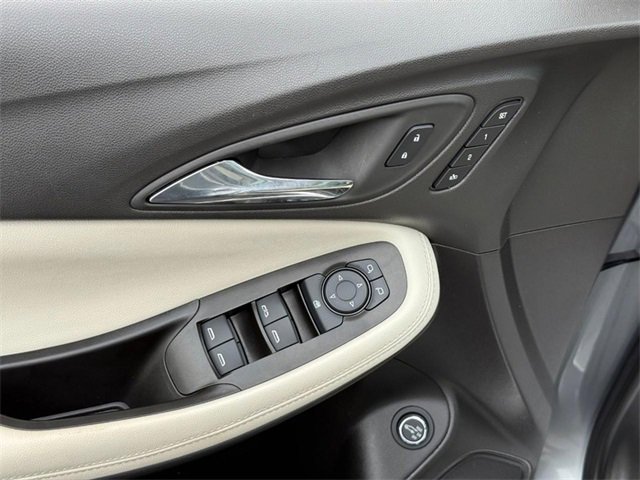 Used 2023 Buick Encore GX Essence w/ Experience Buick Package image 17