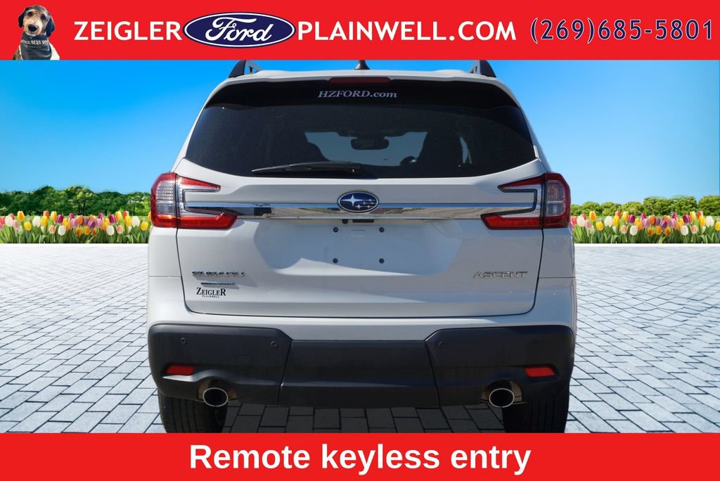 Used 2025 Subaru Ascent Premium AWD/4WD image 4