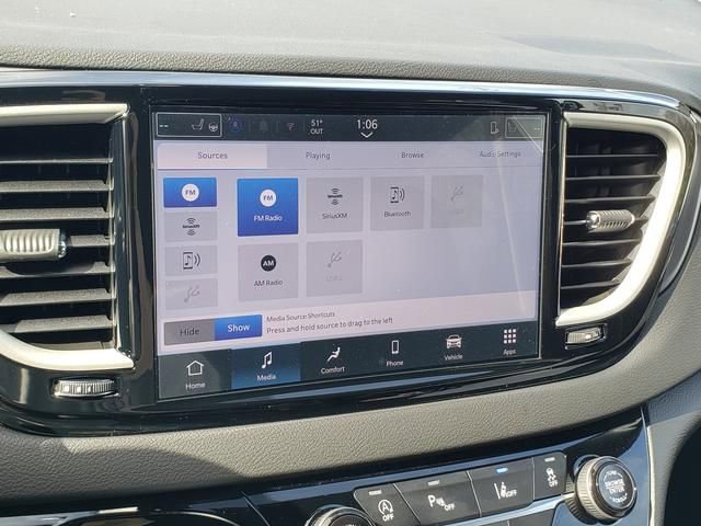 New 2026 Chrysler Voyager LX FWD image 10