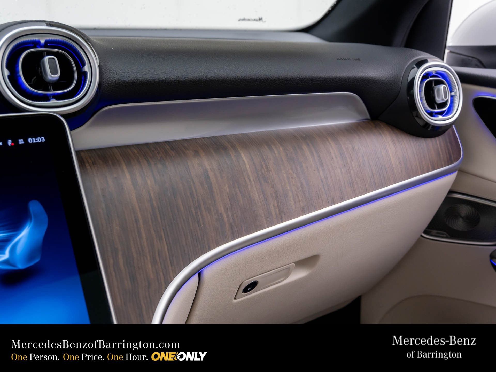 New 2026 Mercedes-Benz GLC 300 4MATIC image 32