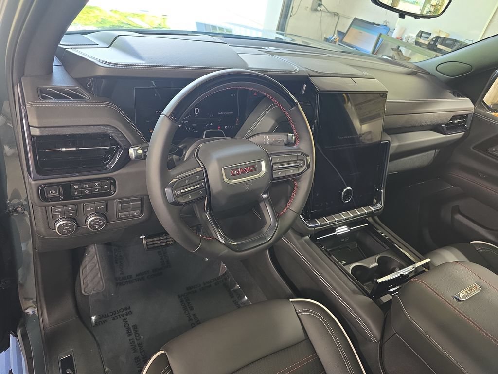 New 2026 GMC Yukon XL AT4 Ultimate AWD/4WD image 18