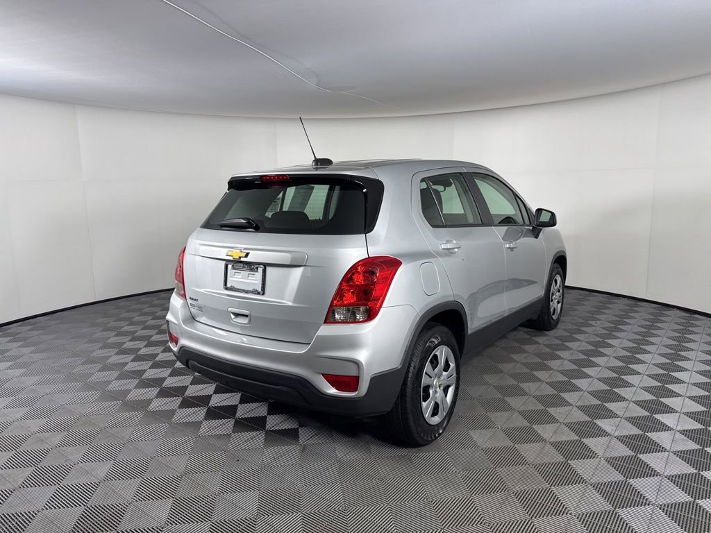 Used 2018 Chevrolet Trax LS image 5