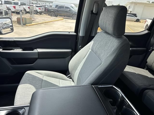 Used 2022 Ford F150 XLT w/ Equipment Group 302A High AWD/4WD image 18