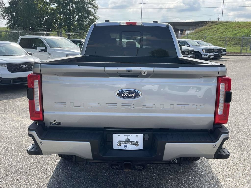 Certified 2024 Ford F250 Lariat w/ Lariat Ultimate Package AWD/4WD image 4