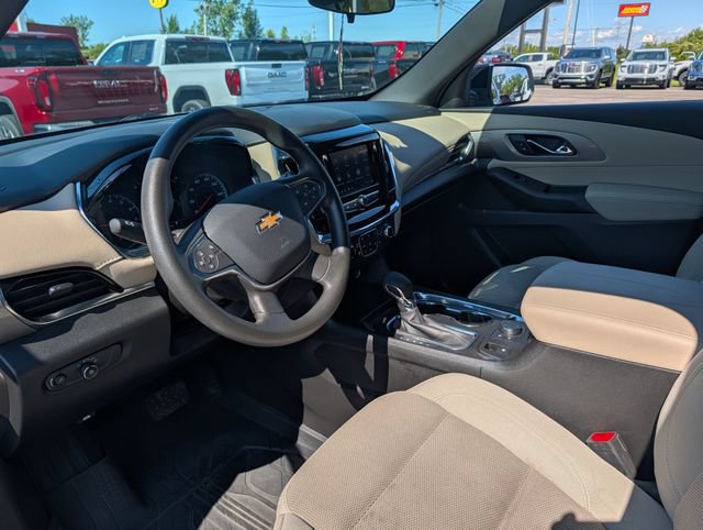 Used 2023 Chevrolet Traverse LS w/ LPO, Floor Liner Package AWD/4WD image 12
