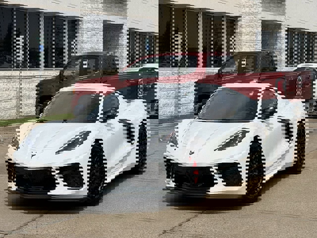 Used 2025 Chevrolet Corvette Stingray Preferred Cpe w/ Stealth Interior Trim Package image 2