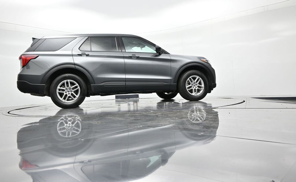 New 2026 Ford Explorer Active image 29