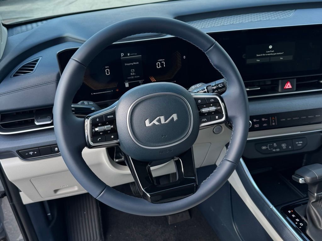 New 2026 Kia Carnival EX image 16