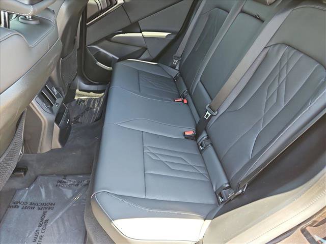 Certified 2025 BMW X3 xDrive30i w/ M Sport Package AWD/4WD image 24