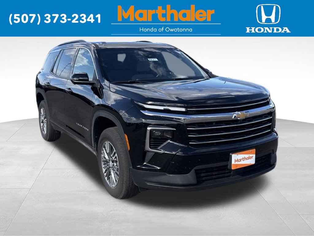 Used 2026 Chevrolet Traverse LT w/ Driver Confidence Package AWD/4WD image 7