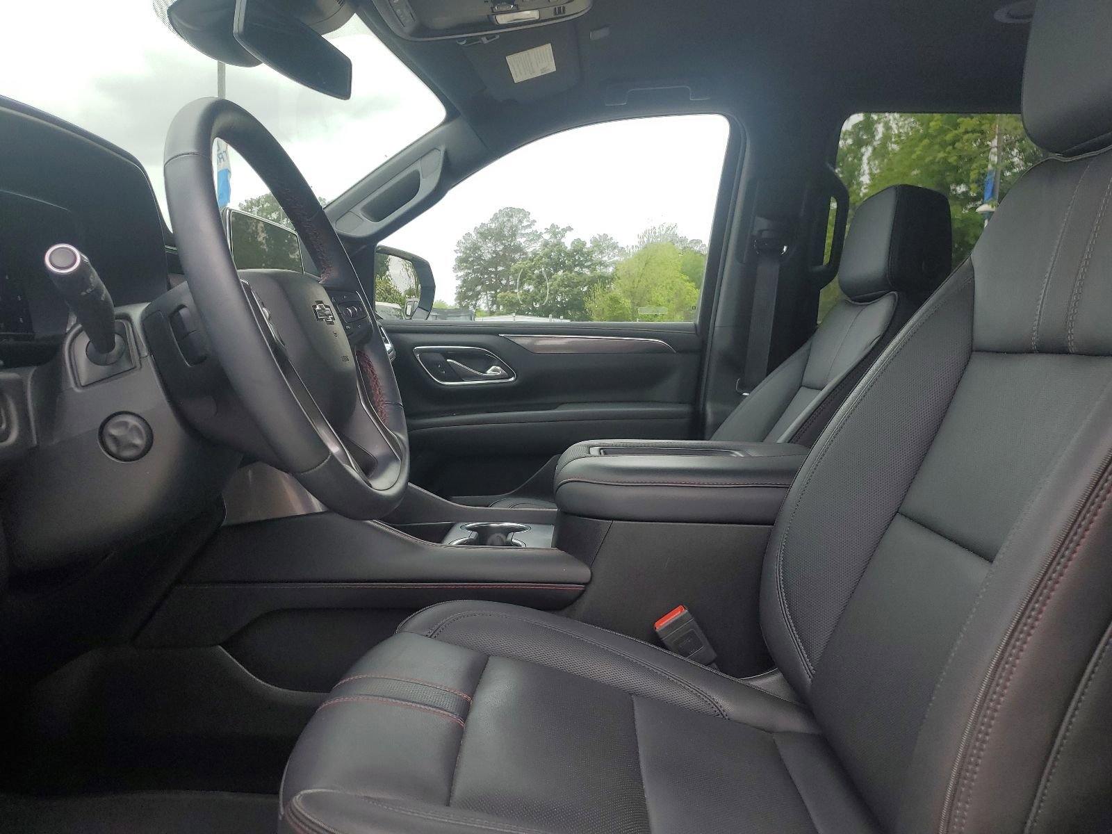 Certified 2024 Chevrolet Tahoe RST w/ Luxury Package RWD image 8