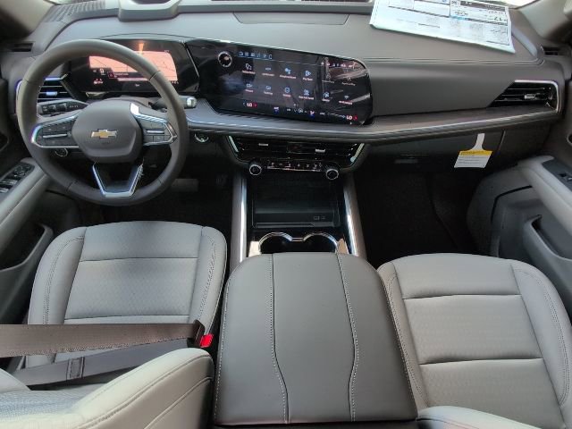 New 2026 Chevrolet Suburban LS RWD image 5