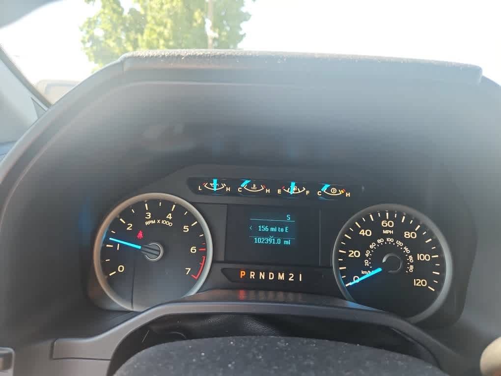 Used 2016 Ford F150 XLT AWD/4WD image 19