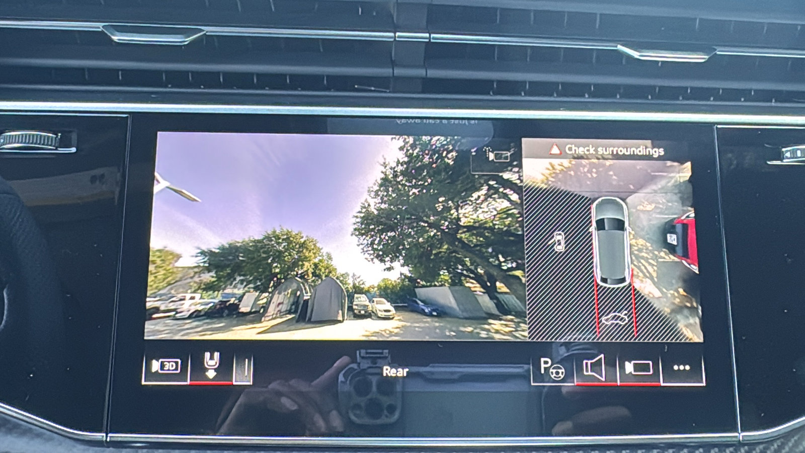 New 2026 Audi SQ8 Prestige image 19