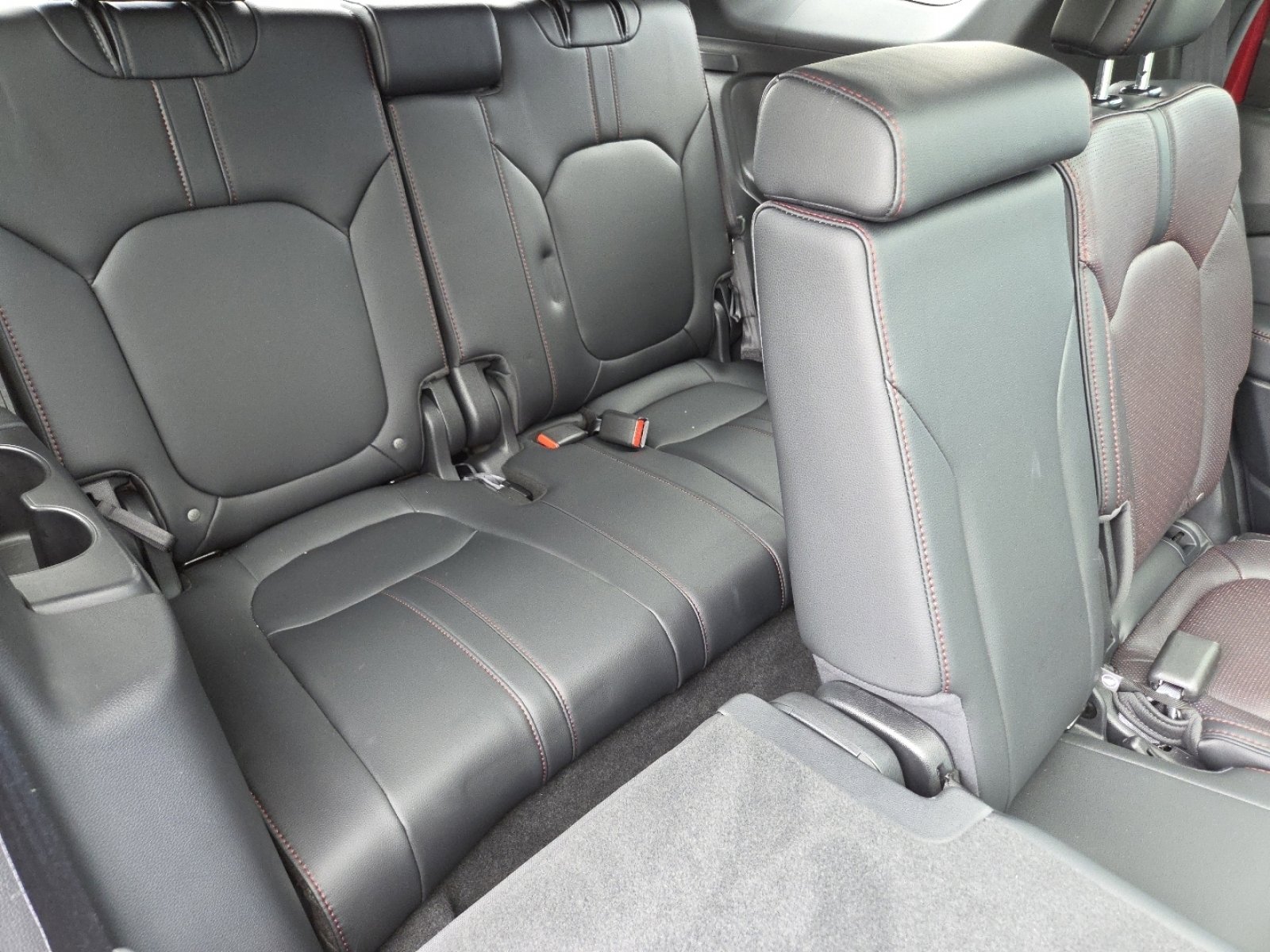 Certified 2025 Honda Pilot Black Edition image 29