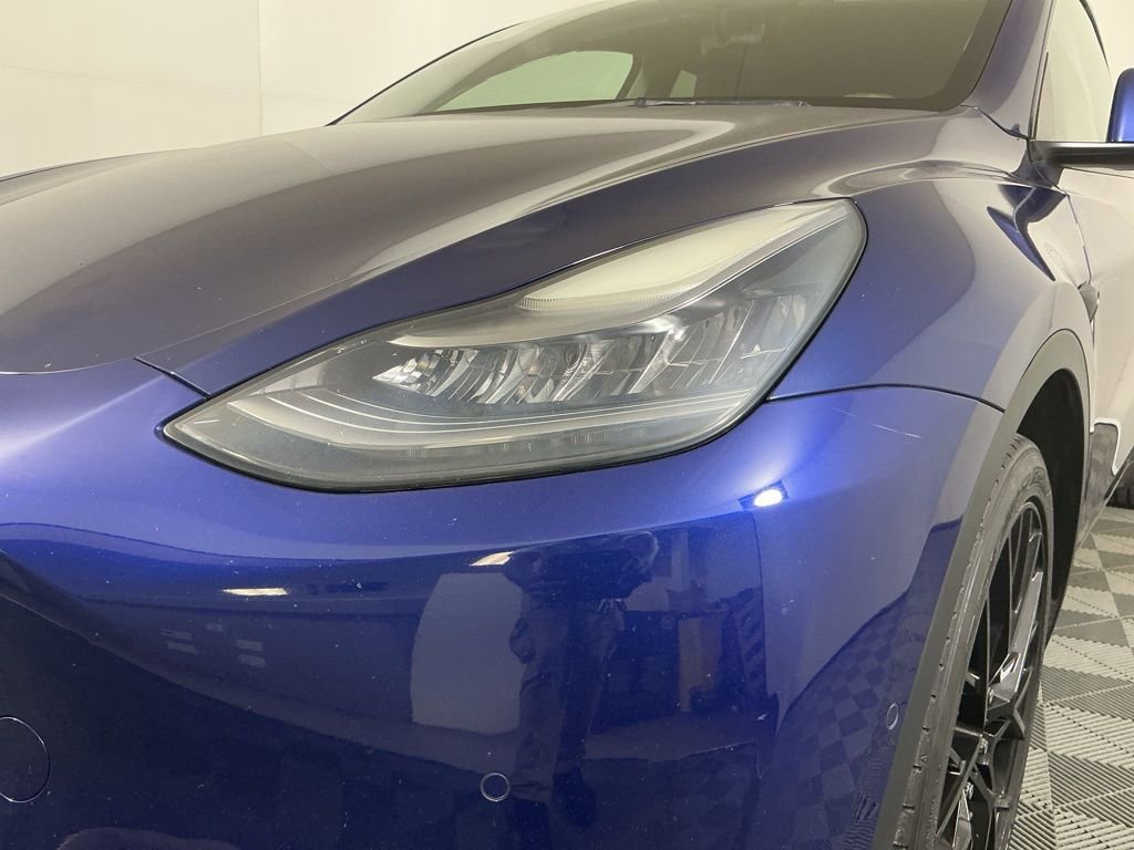 Used 2021 Tesla Model Y Long Range image 9