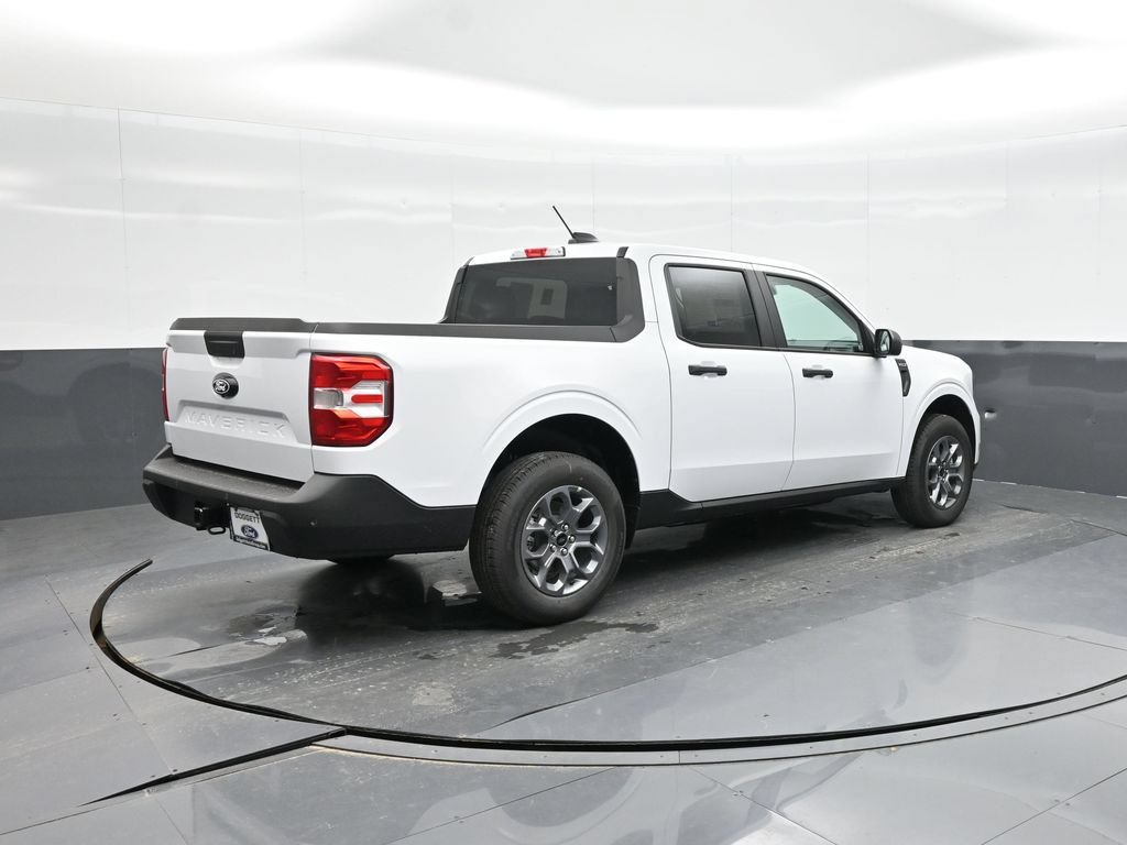 New 2026 Ford Maverick XLT FWD image 7