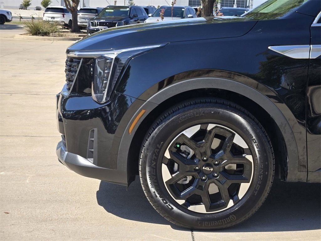 New 2025 Kia Sorento S w/ Panoramic Sunroof Package image 5