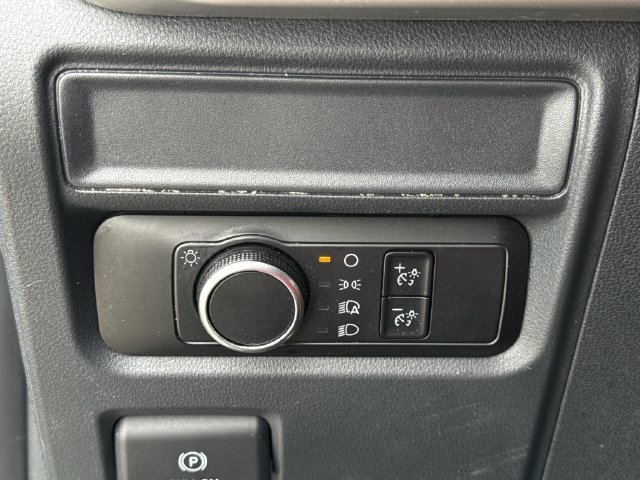 Used 2024 Ford Expedition XLT RWD image 22