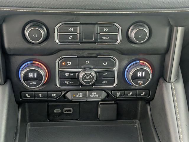 Used 2024 Chevrolet Tahoe Premier AWD/4WD image 22