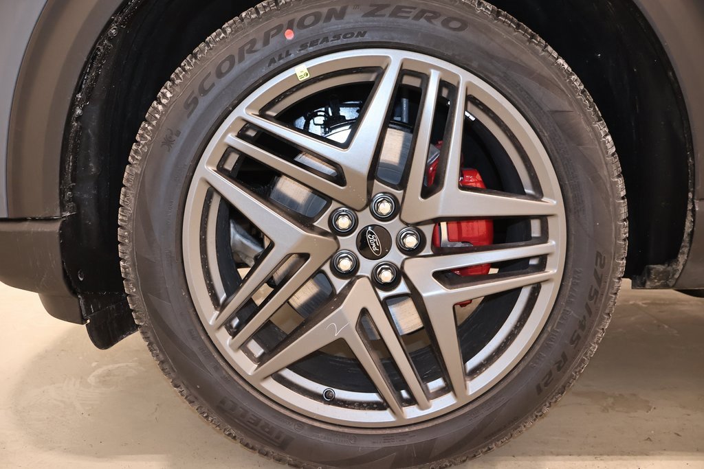 New 2026 Ford Explorer ST-Line image 39