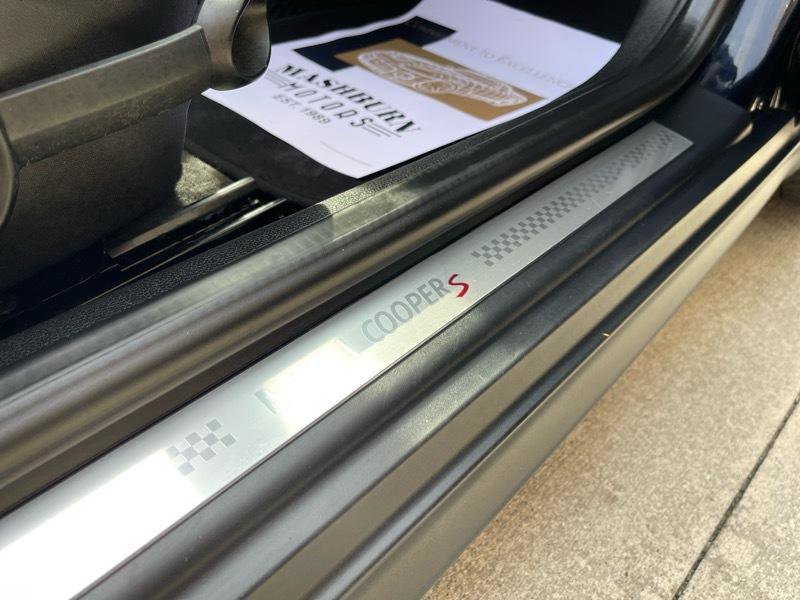 Used 2014 MINI Cooper S FWD image 41