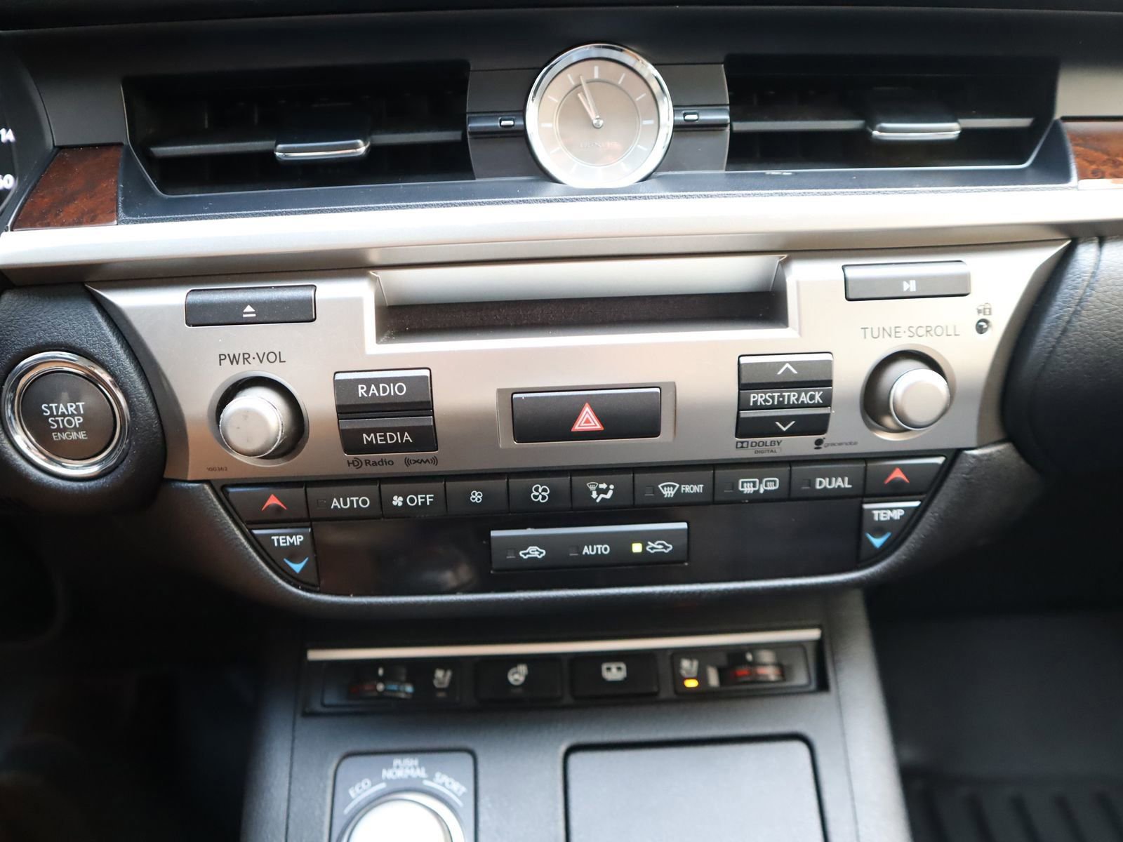 Used 2014 Lexus ES 350 image 43