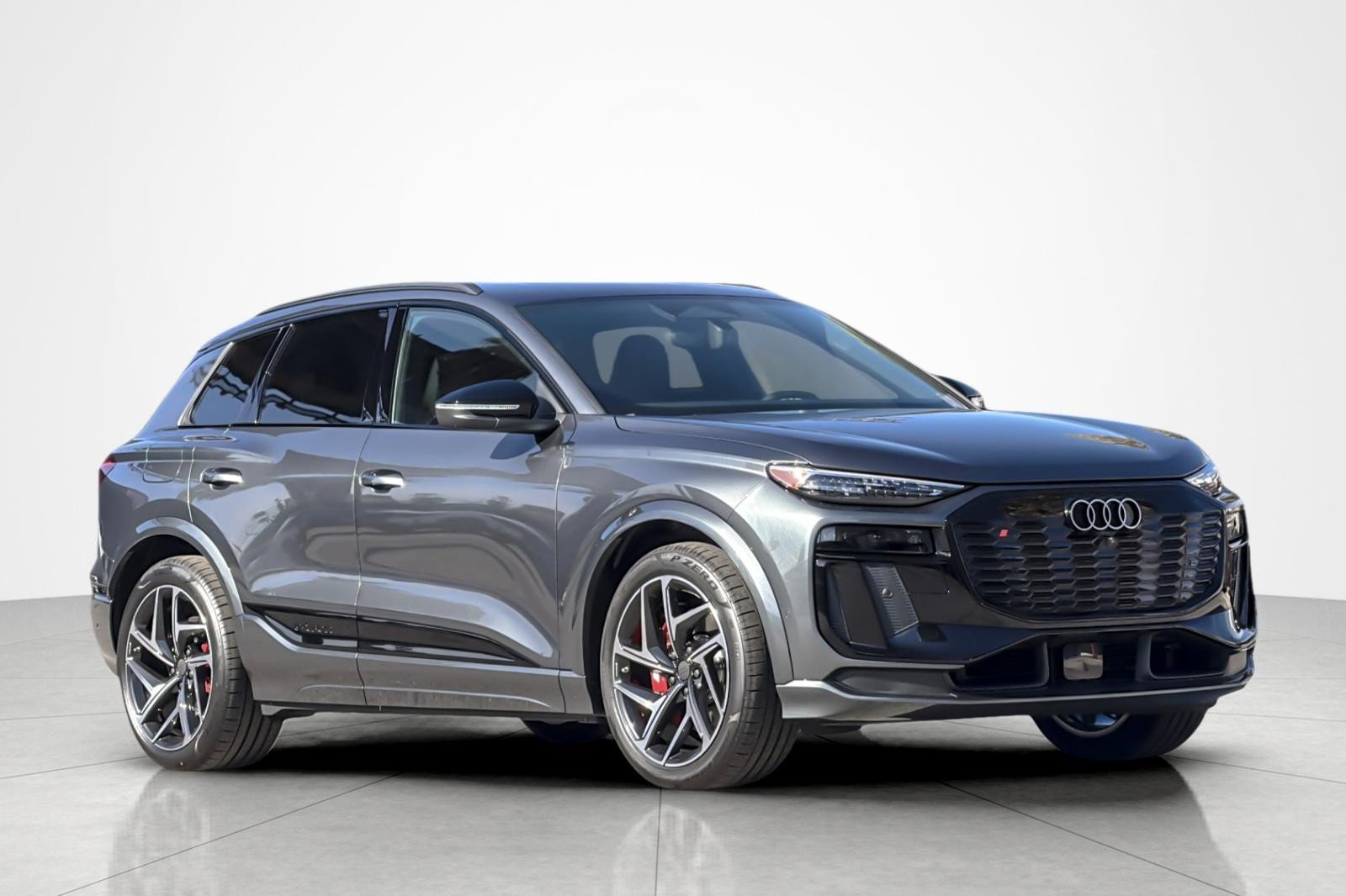 New 2027 Audi SQ6 e-tron Premium Plus AWD/4WD video 2