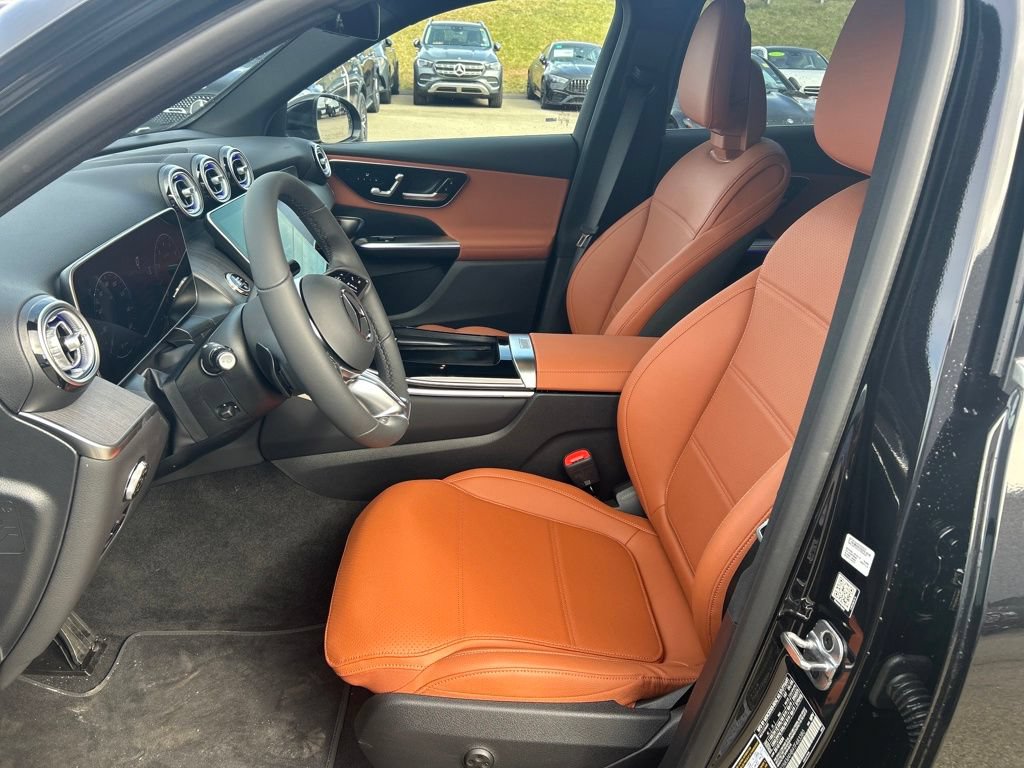 New 2026 Mercedes-Benz GLC 300 4MATIC image 9