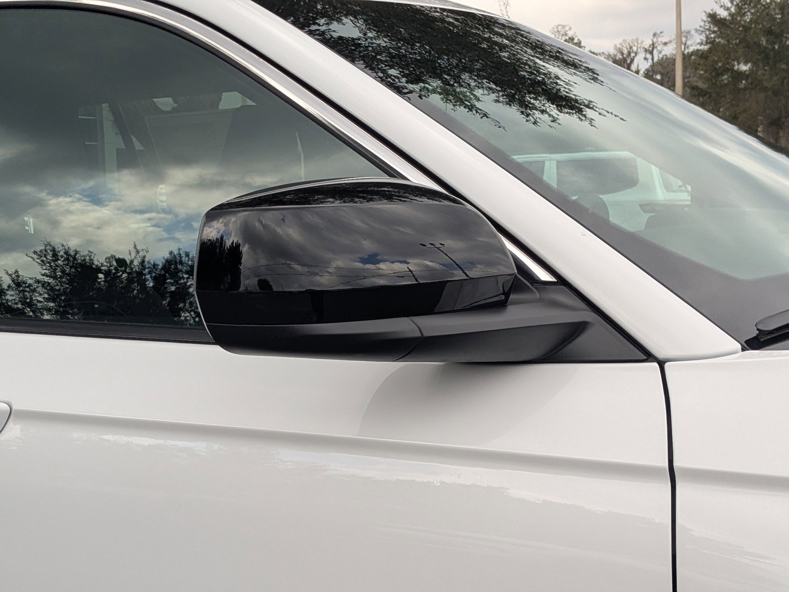 New 2026 Jeep Grand Cherokee Altitude 4x2 image 11