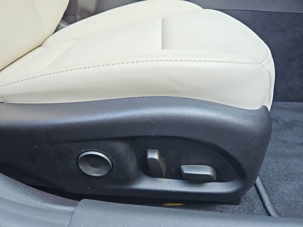 Used 2023 Cadillac CT4 Premium Luxury w/ Climate Package image 27