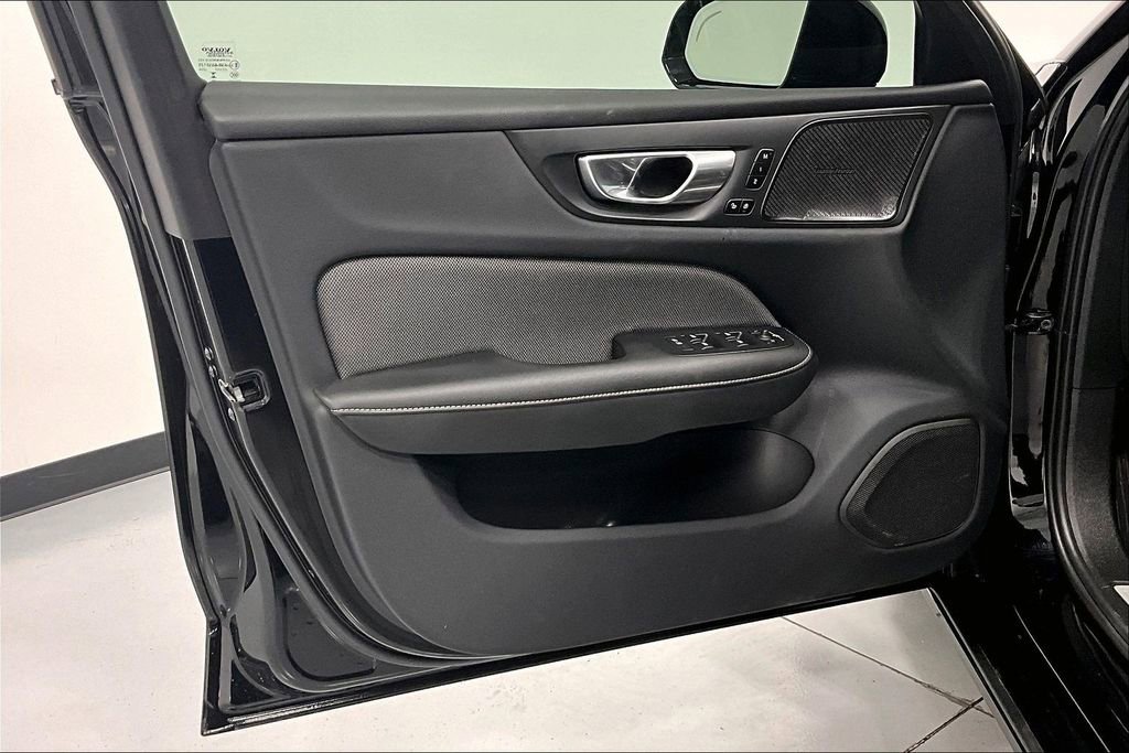 Used 2024 Volvo S60 B5 Plus w/ Protection Package Premier image 20